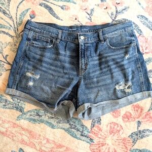 💥3/$24 Old‎ Navy Mid Rise Boyfriend Denim Shorts